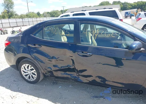 2017 Toyota Corolla Le z USA, uszkodzony, nr VIN 2T1BURHE9HC842600